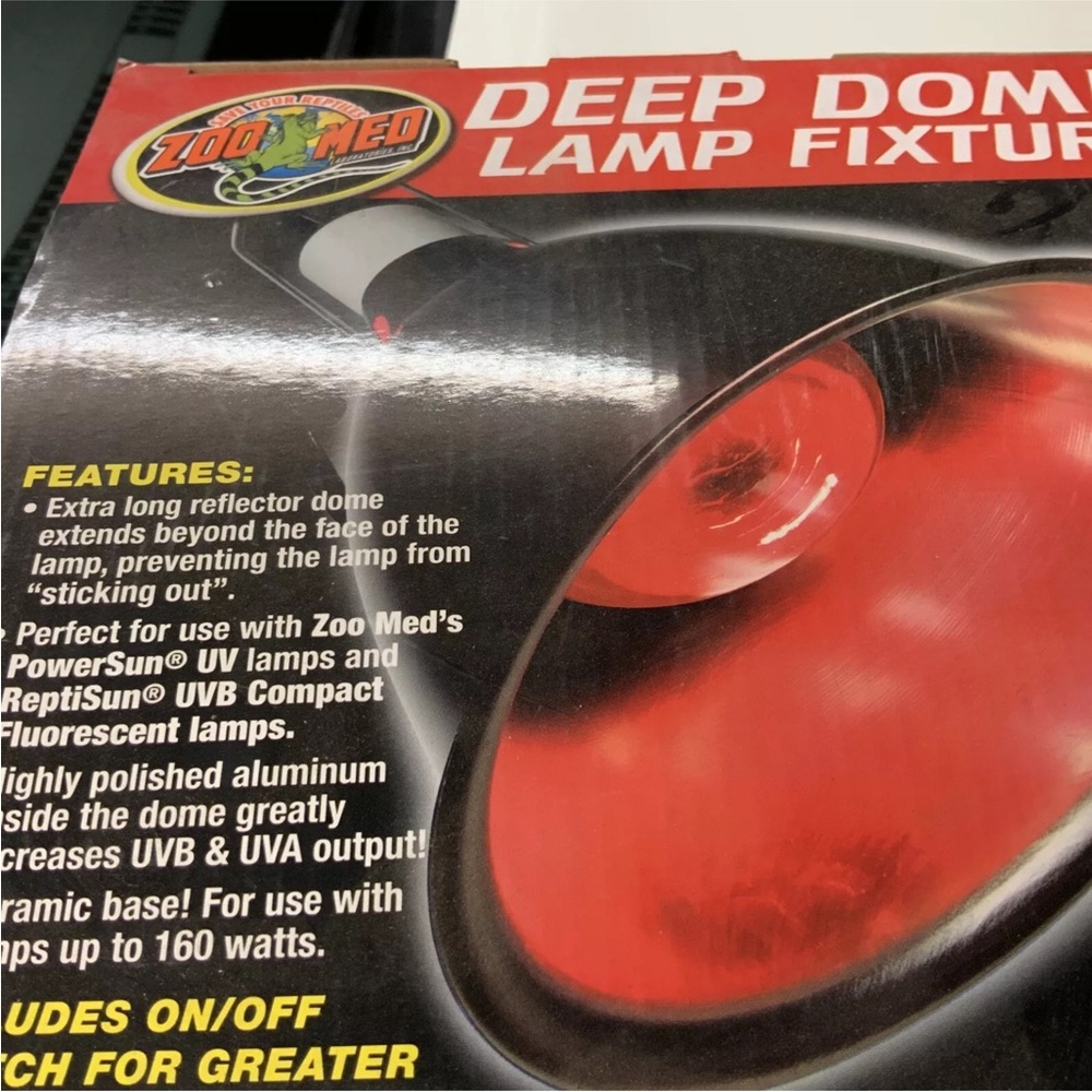 Zoo Med Deep Dome Lamp Fixture